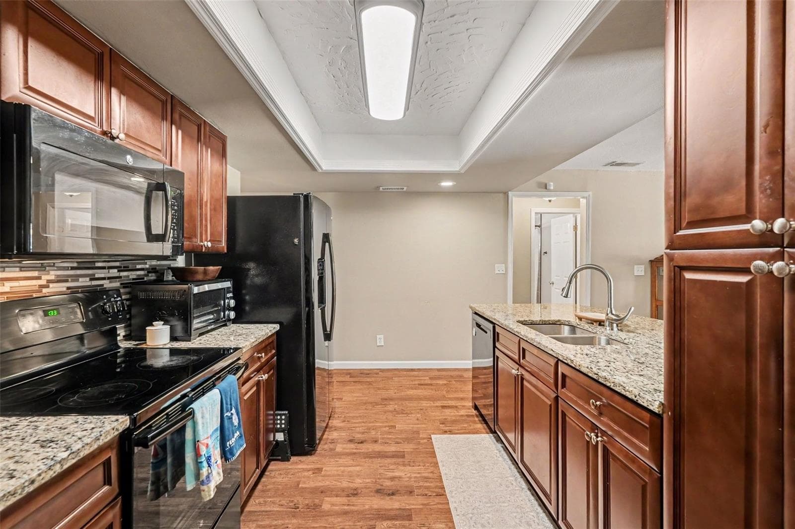 Single Family Residence at 2627 SURREY DR, PALM HARBOR, photo 9 of 29