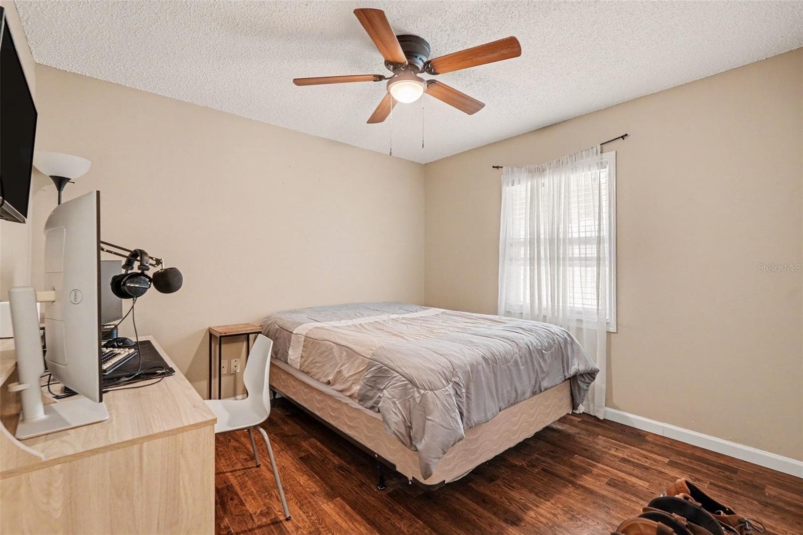 Single Family Residence at 2627 SURREY DR, PALM HARBOR, photo 24 of 29