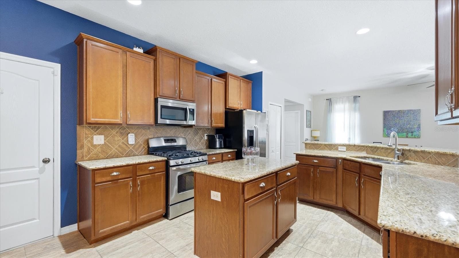 Kitchen - 5666 AARON CT, SARASOTA