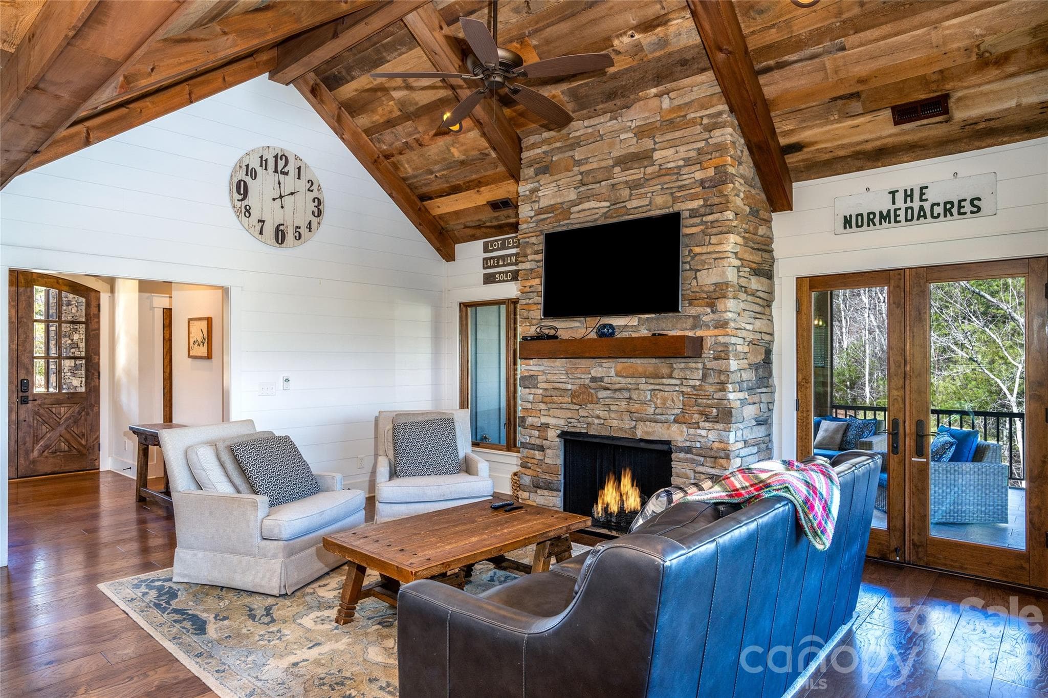 Single Family Residence at Nebo, photo 16 of 42