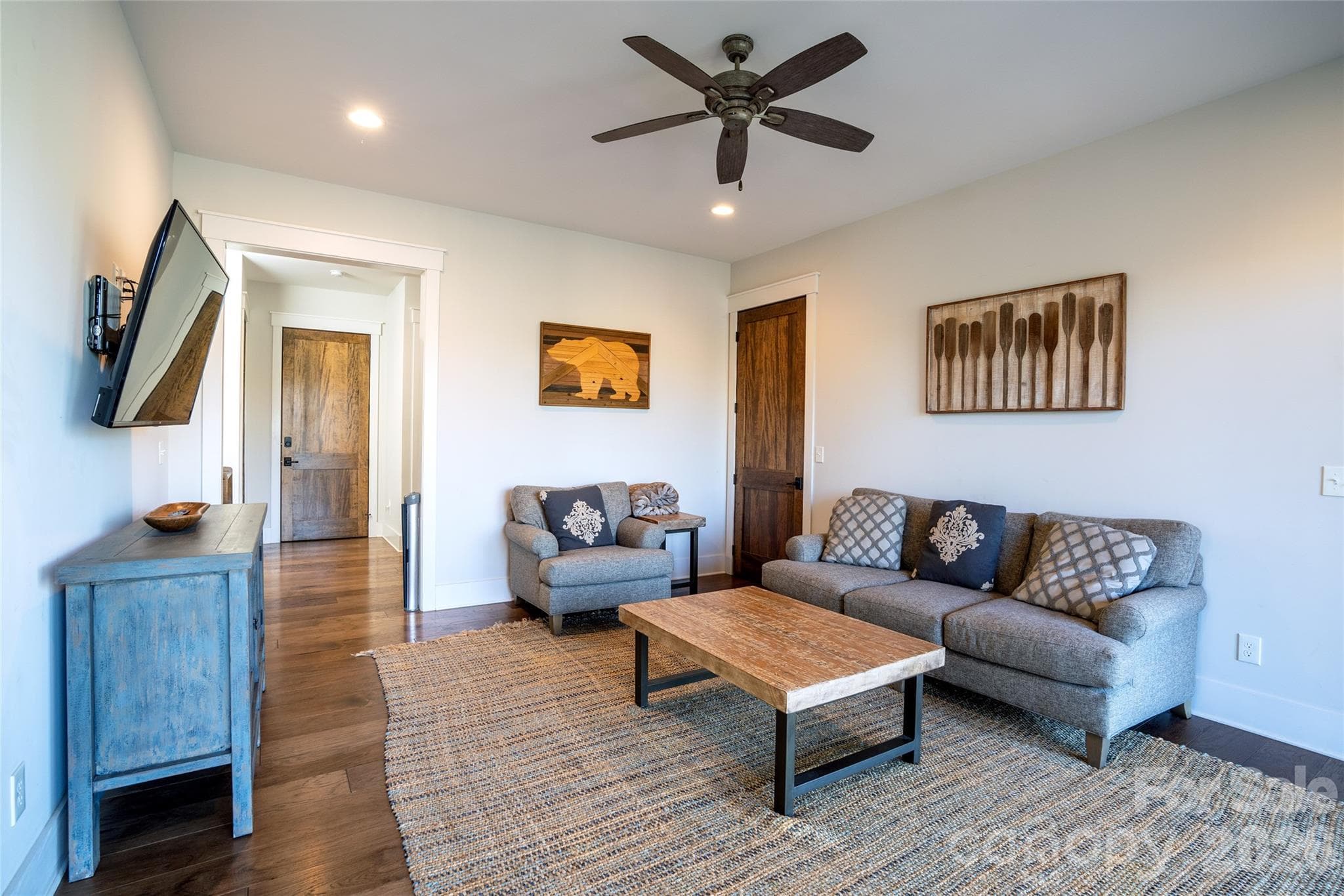 Single Family Residence at Nebo, photo 24 of 42