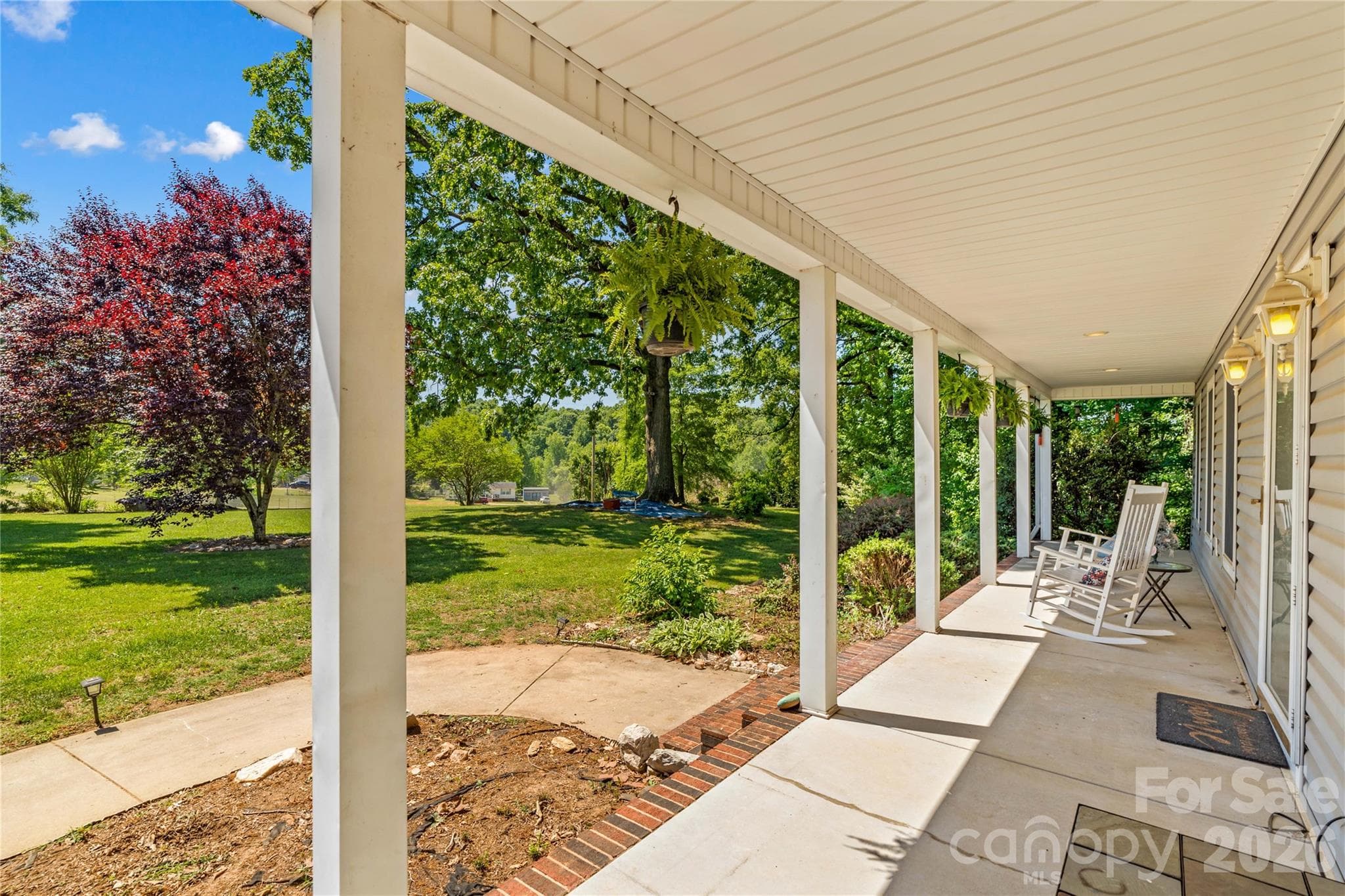 Single Family Residence at 711 Spring Pointe Drive, Stony Point, photo 2 of 47