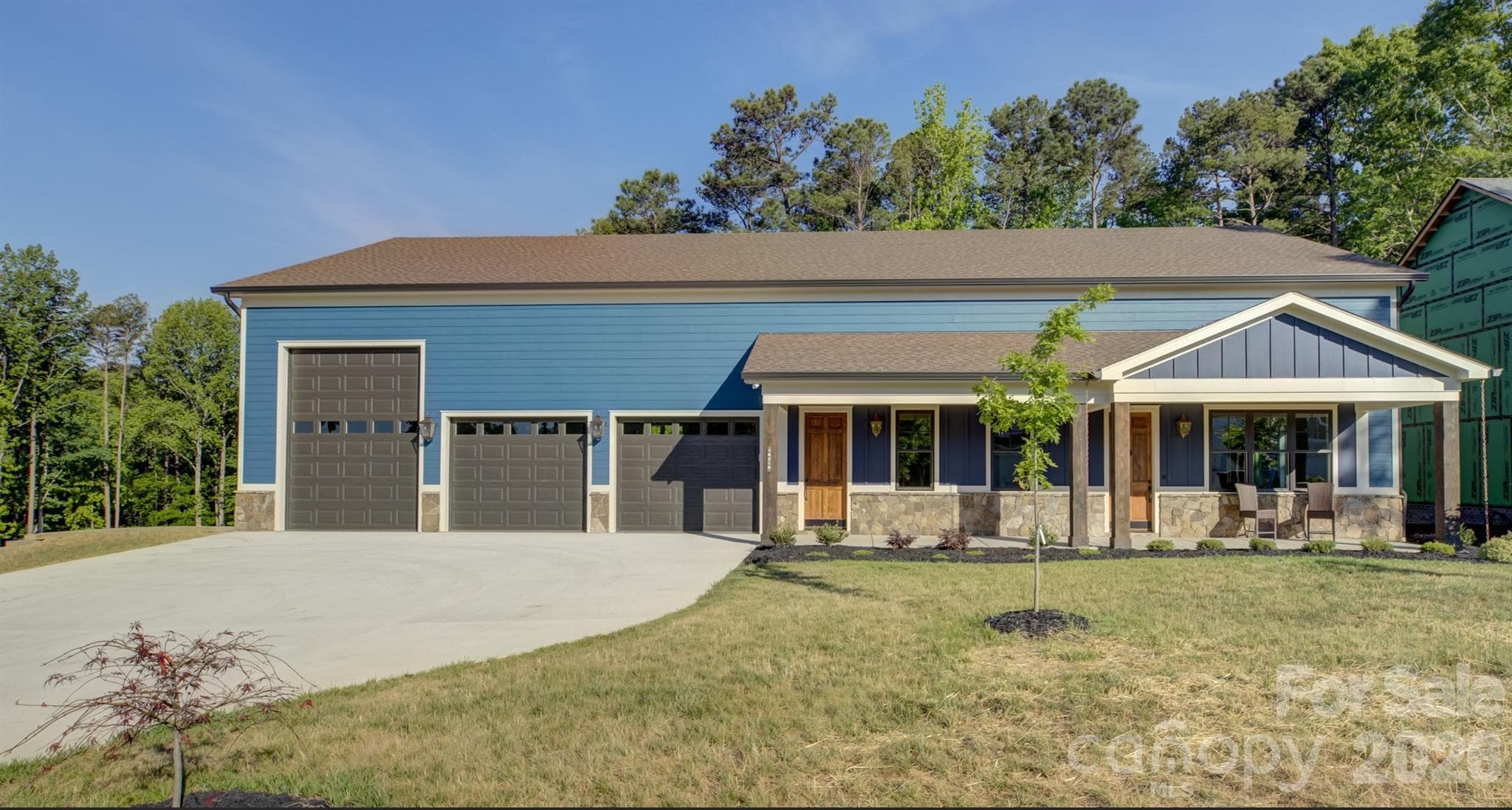 Single Family Residence at Charlotte, photo 2 of 48