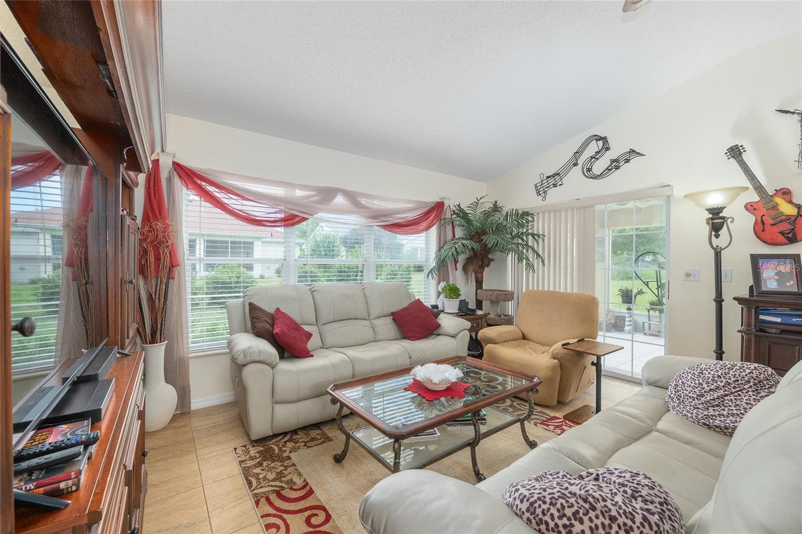 Single Family Residence at 11563 SW 74TH CT, OCALA, photo 6 of 32
