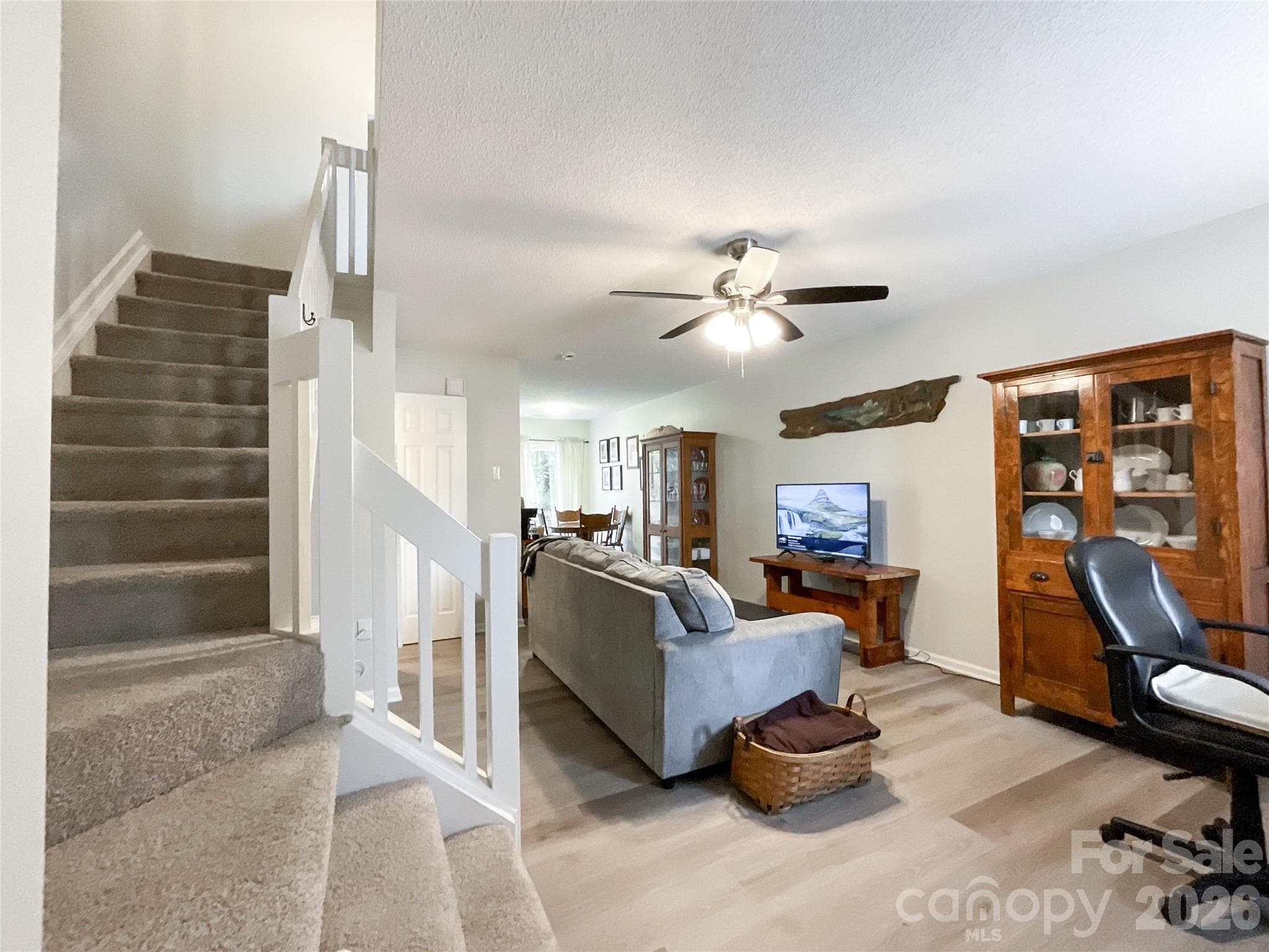 Townhouse at 7841 Petrea Lane, Charlotte, photo 2 of 22