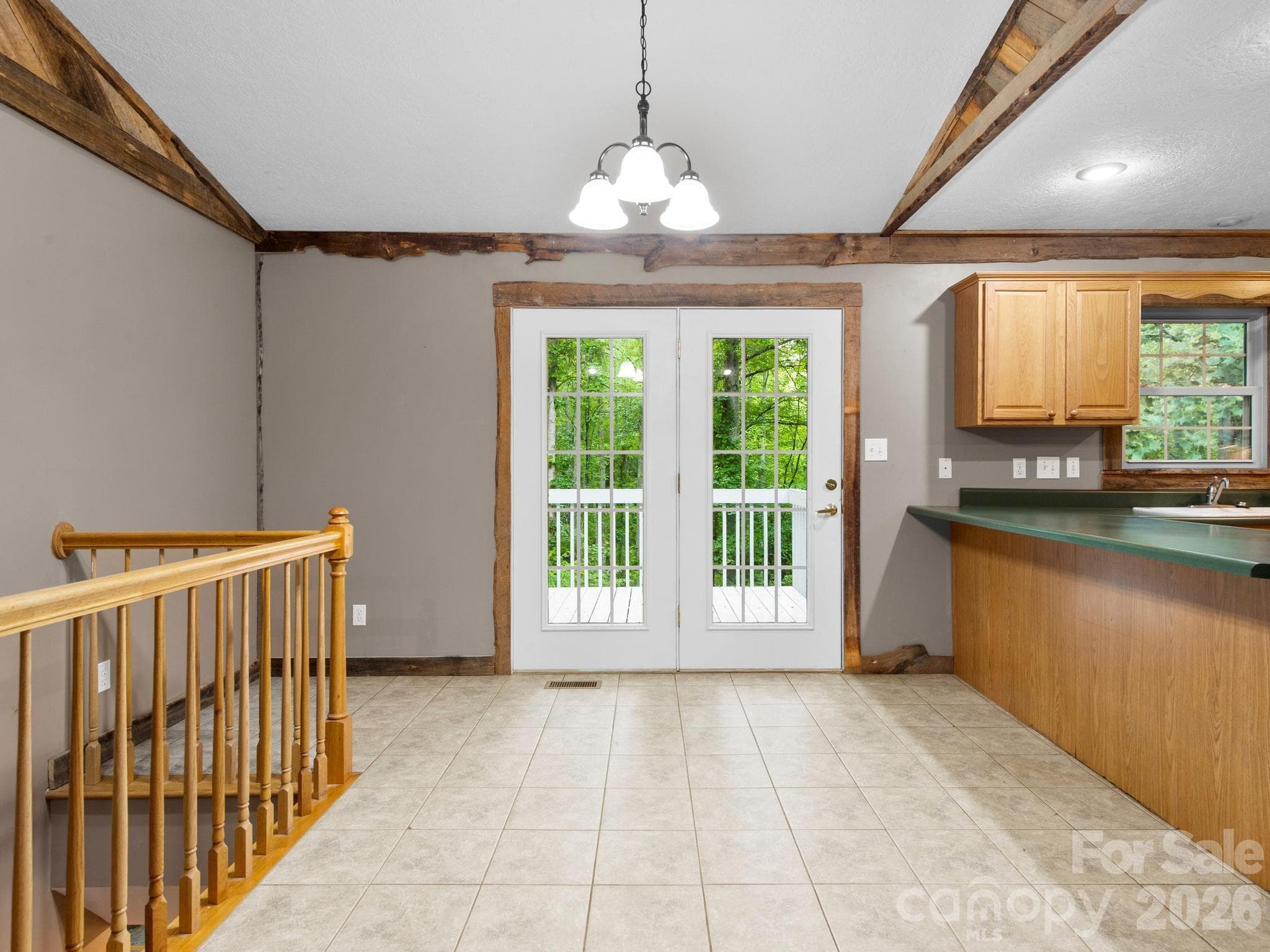 Open and inviting dinning area - 37 Leatherwood Drive, Candler