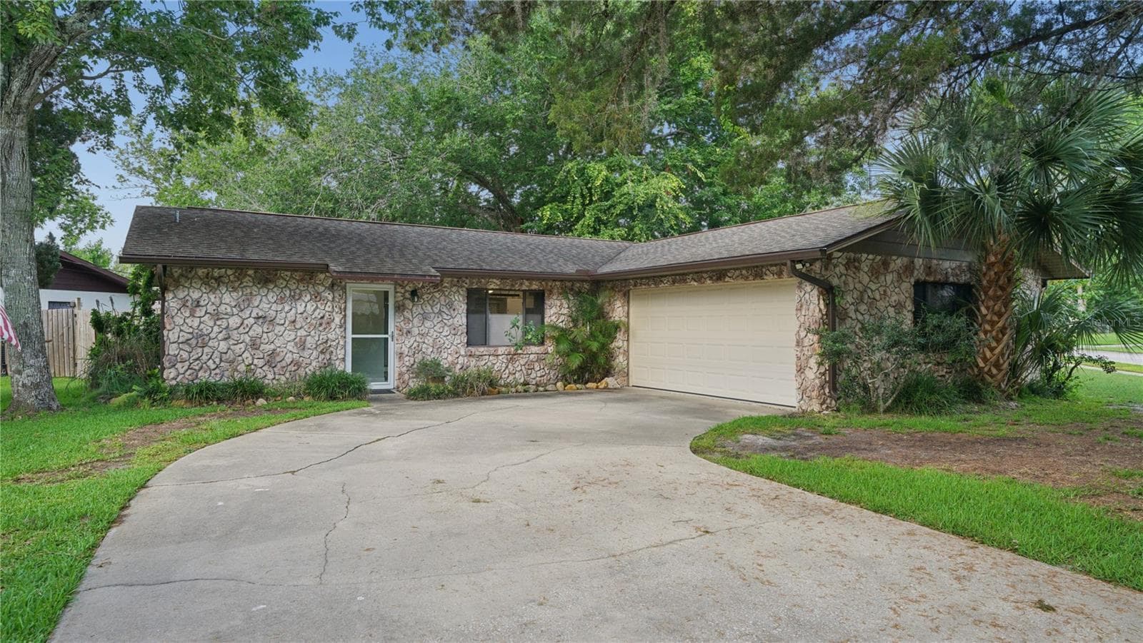 1968 RED CEDAR CIR