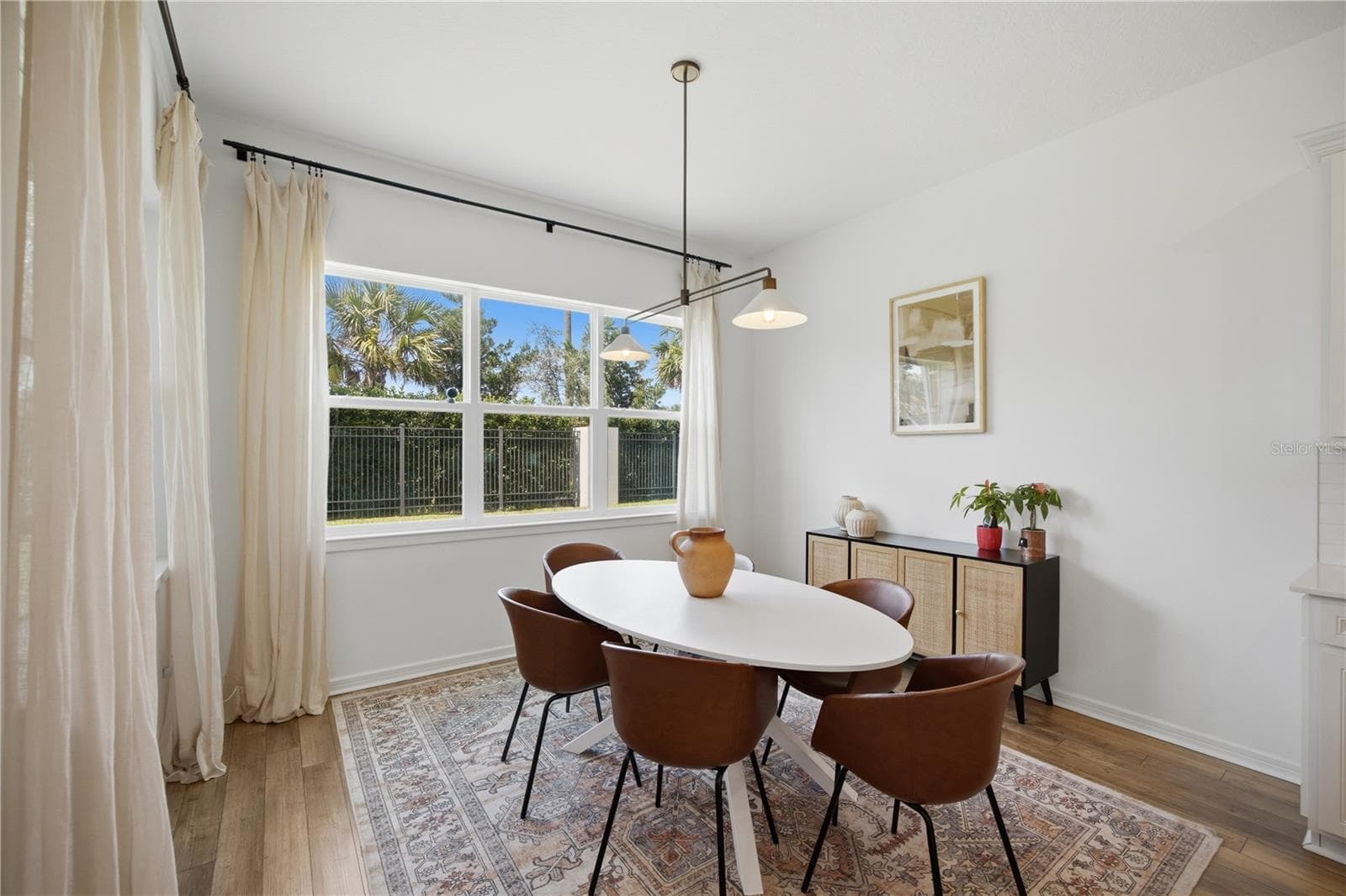 Single Family Residence at 13816 SHARP HAWK DR, RIVERVIEW, photo 14 of 76