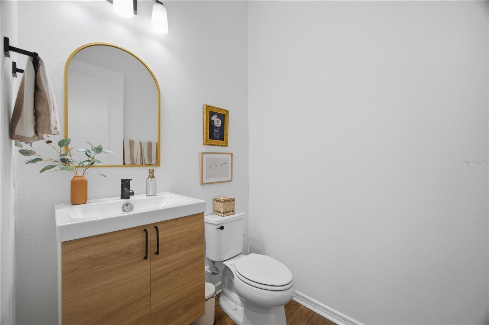 Single Family Residence at 13816 SHARP HAWK DR, RIVERVIEW, photo 26 of 76