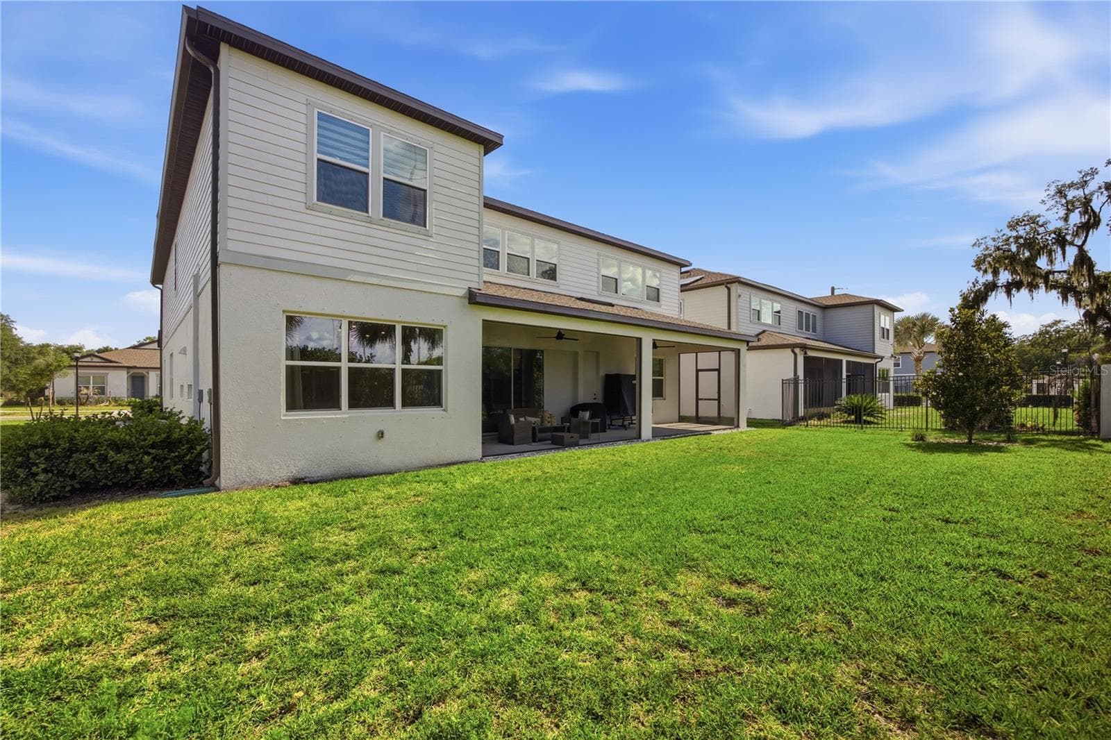 Single Family Residence at 13816 SHARP HAWK DR, RIVERVIEW, photo 65 of 76