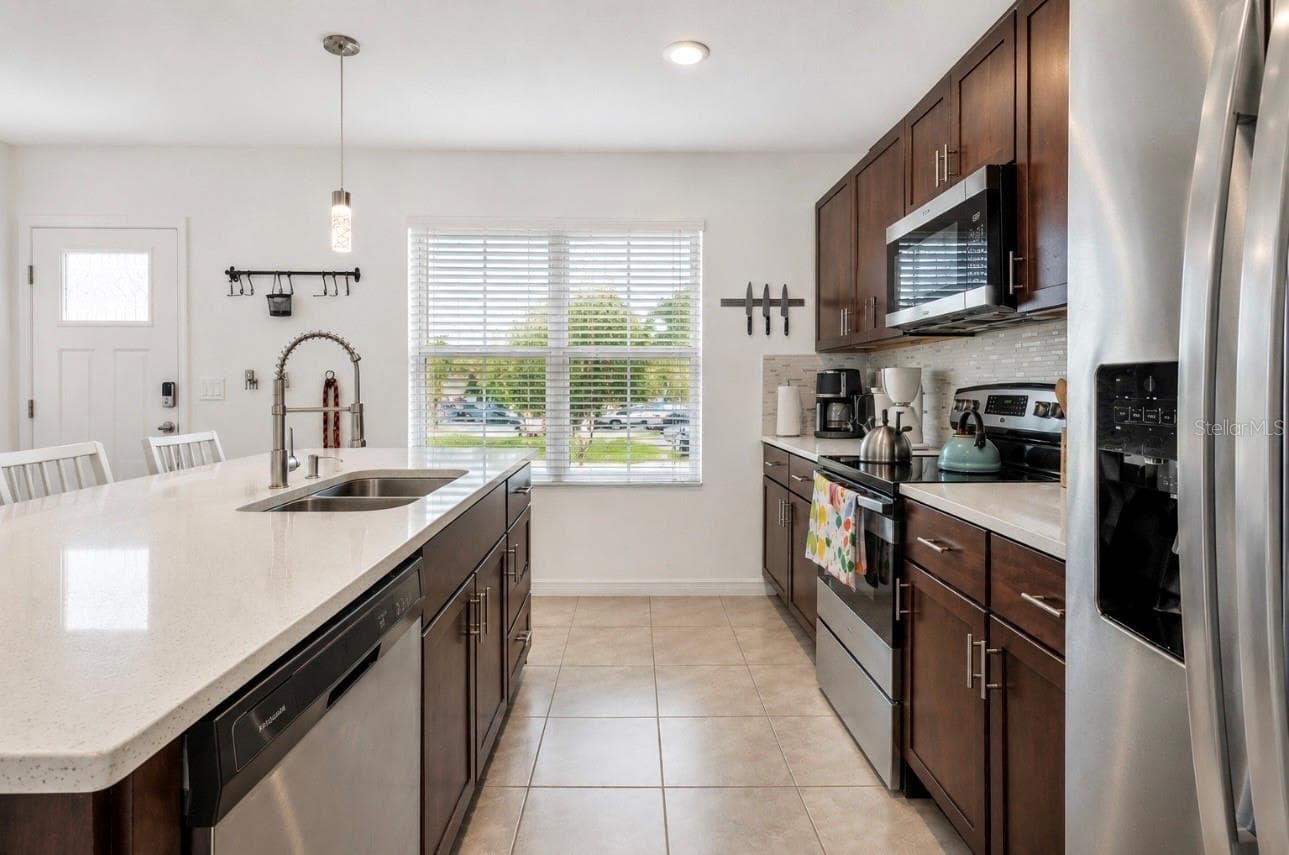 Townhouse at 1779 RED CANYON DR, KISSIMMEE, photo 4 of 28
