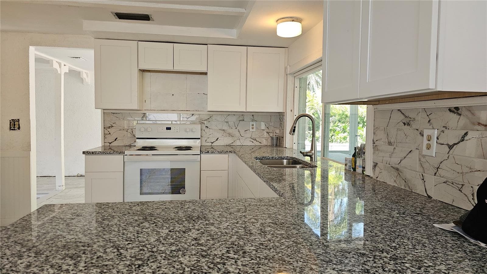 Single Family Residence at 3442 OVERLAND DR, HOLIDAY, photo 13 of 94