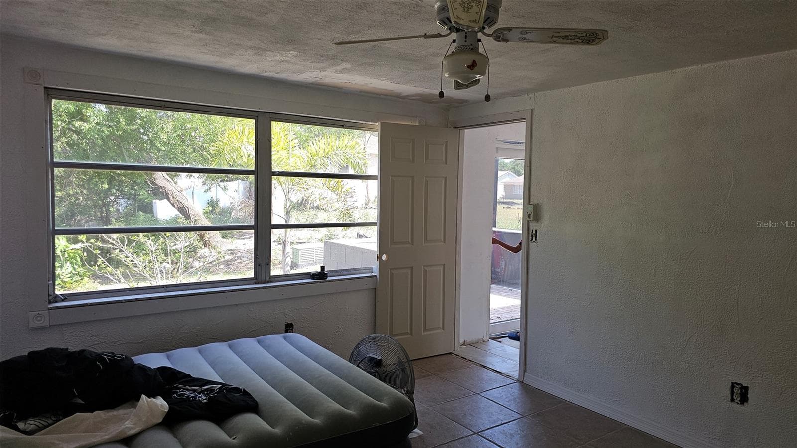 Single Family Residence at 3442 OVERLAND DR, HOLIDAY, photo 28 of 94