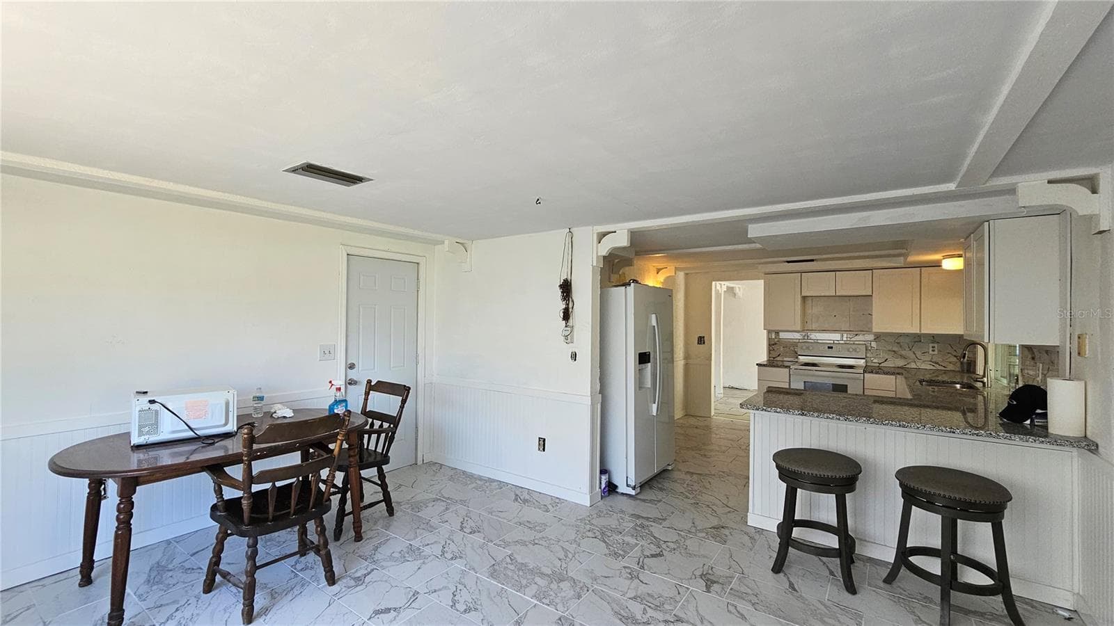 Single Family Residence at 3442 OVERLAND DR, HOLIDAY, photo 32 of 94