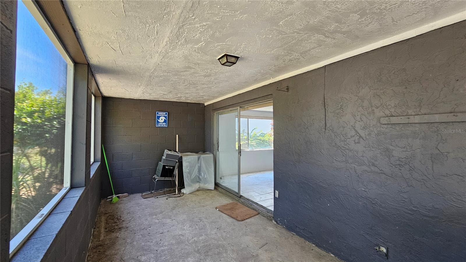 Single Family Residence at 3442 OVERLAND DR, HOLIDAY, photo 38 of 94