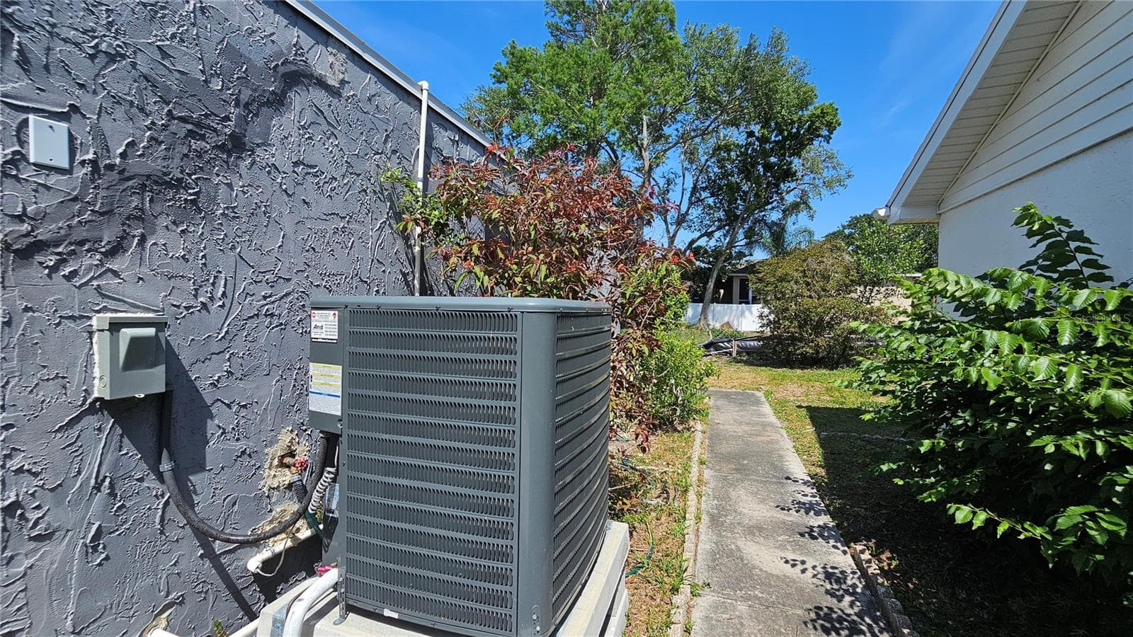 Single Family Residence at 3442 OVERLAND DR, HOLIDAY, photo 68 of 94