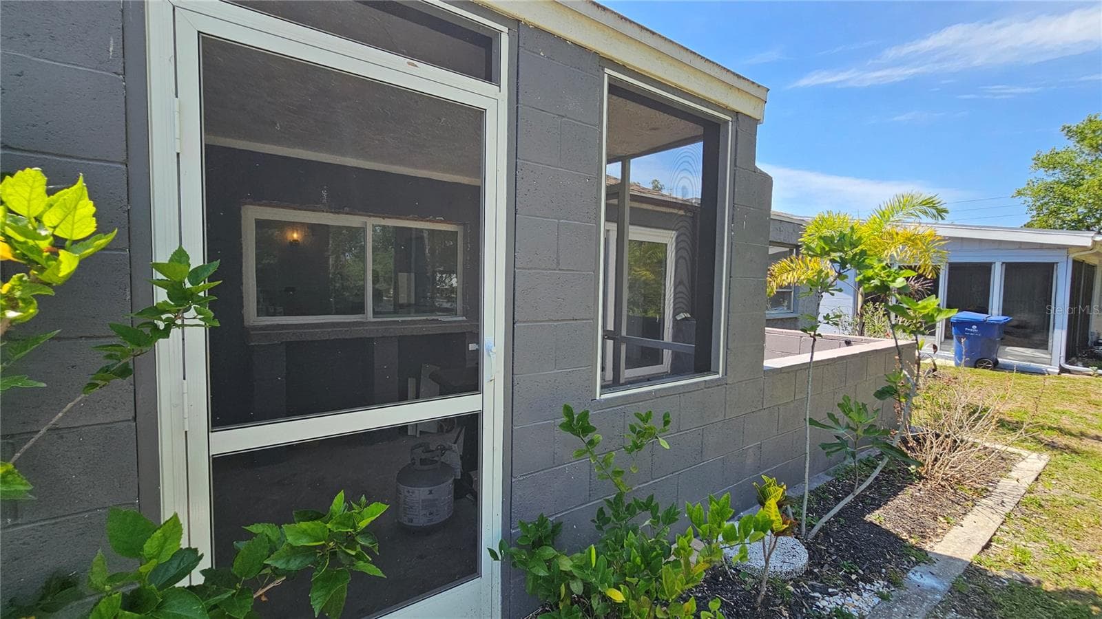 Single Family Residence at 3442 OVERLAND DR, HOLIDAY, photo 87 of 94