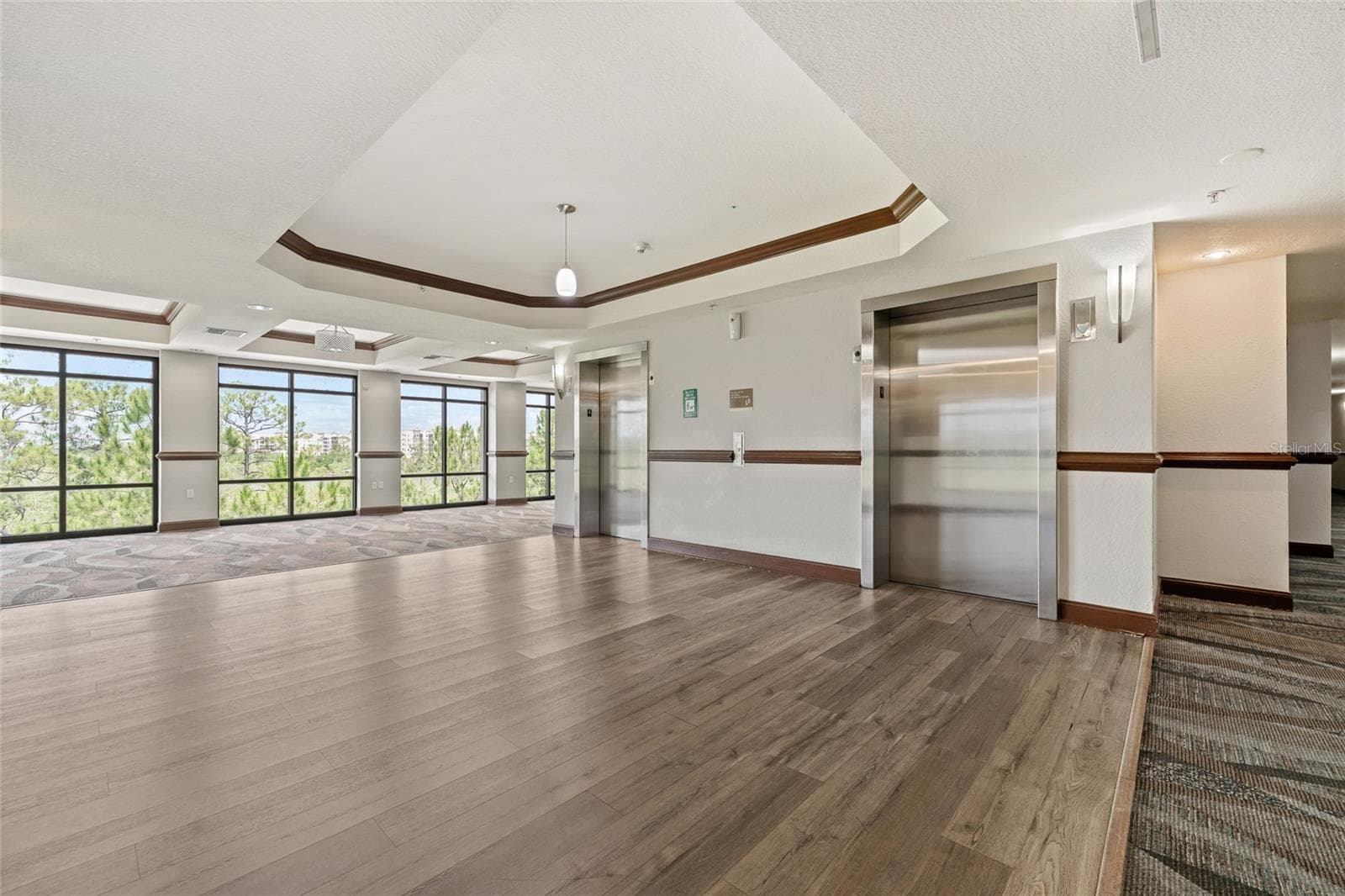 4th floor elevator landing - 14200 AVALON RD #409, WINTER GARDEN