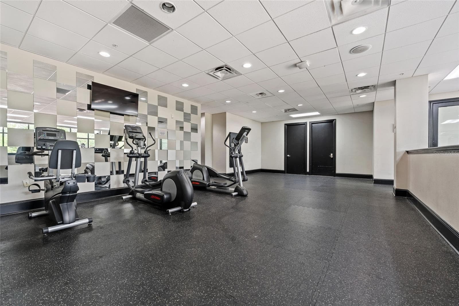 1st floor fitness center - 14200 AVALON RD #409, WINTER GARDEN