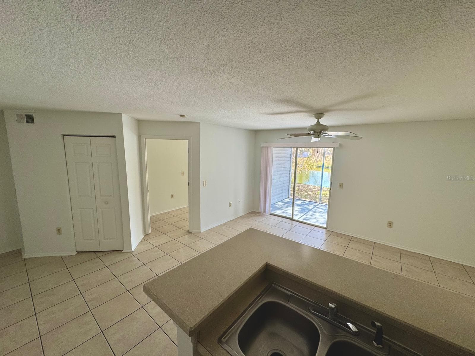 Condominium at 1222 BERMUDA LAKES LN #106, KISSIMMEE, photo 5 of 25