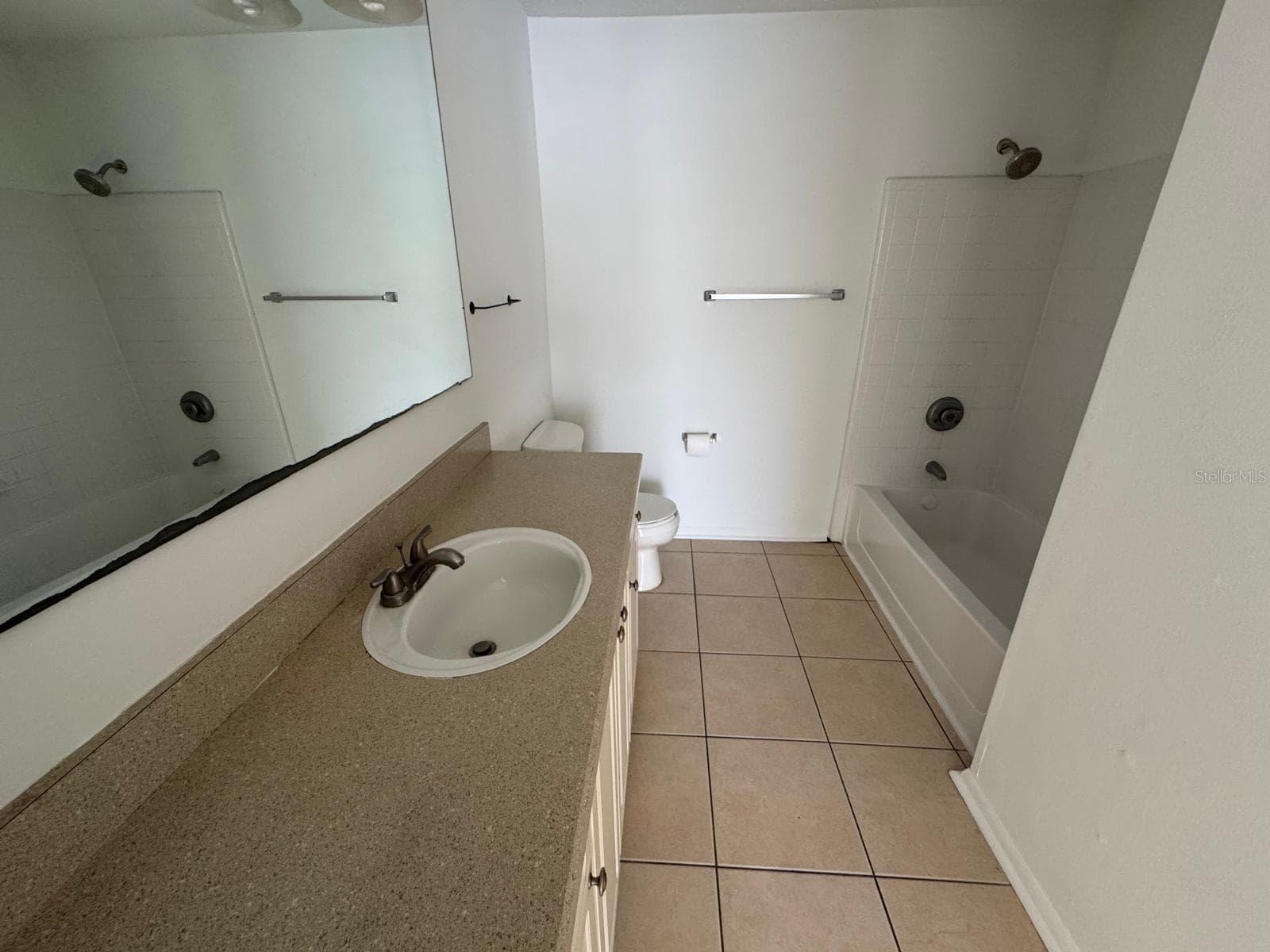 Condominium at 1222 BERMUDA LAKES LN #106, KISSIMMEE, photo 16 of 25