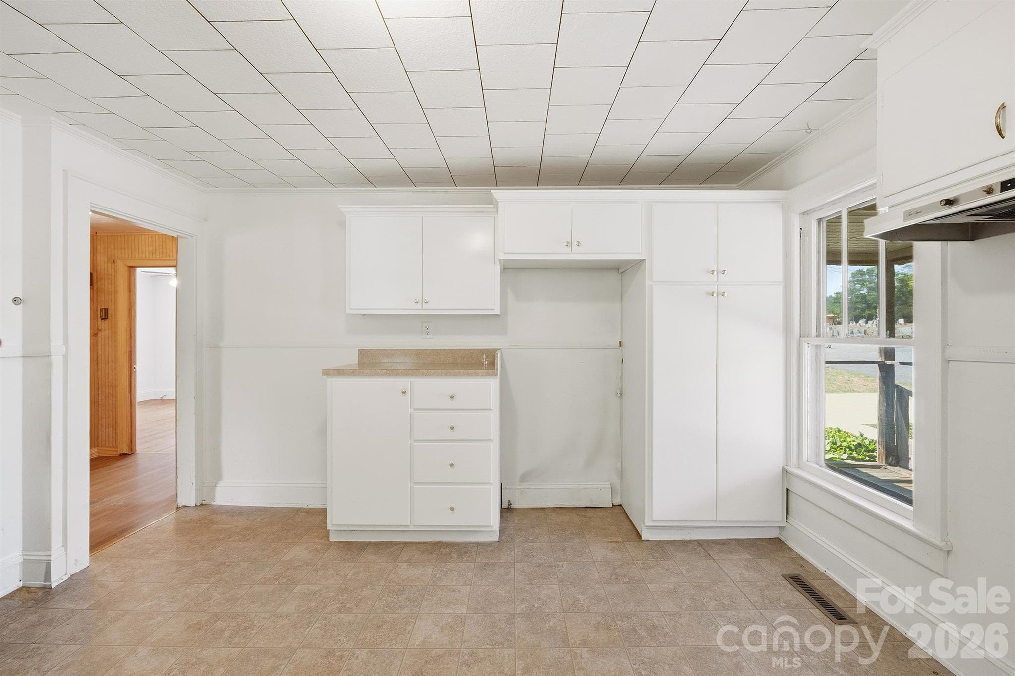 Single Family Residence at 2308 11th Avenue NE, Hickory, photo 22 of 24