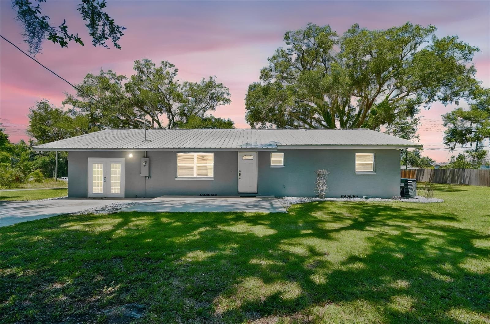 4040 NE 95TH RD