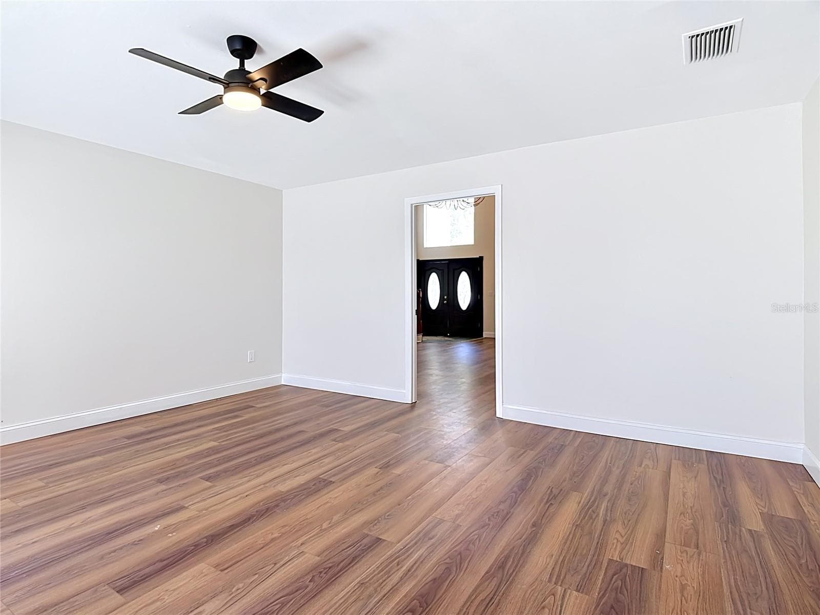Single Family Residence at 7925 LAKE MABEL LOOP RD, DUNDEE, photo 16 of 97
