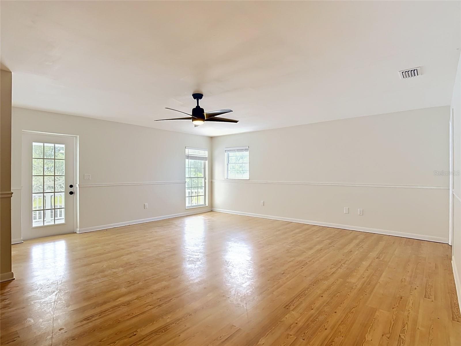 Single Family Residence at 7925 LAKE MABEL LOOP RD, DUNDEE, photo 33 of 97