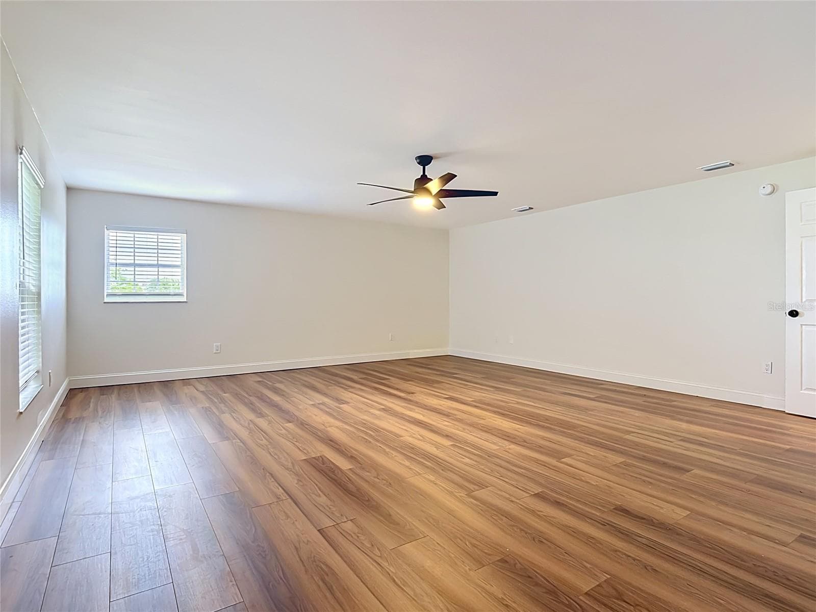 Single Family Residence at 7925 LAKE MABEL LOOP RD, DUNDEE, photo 45 of 97