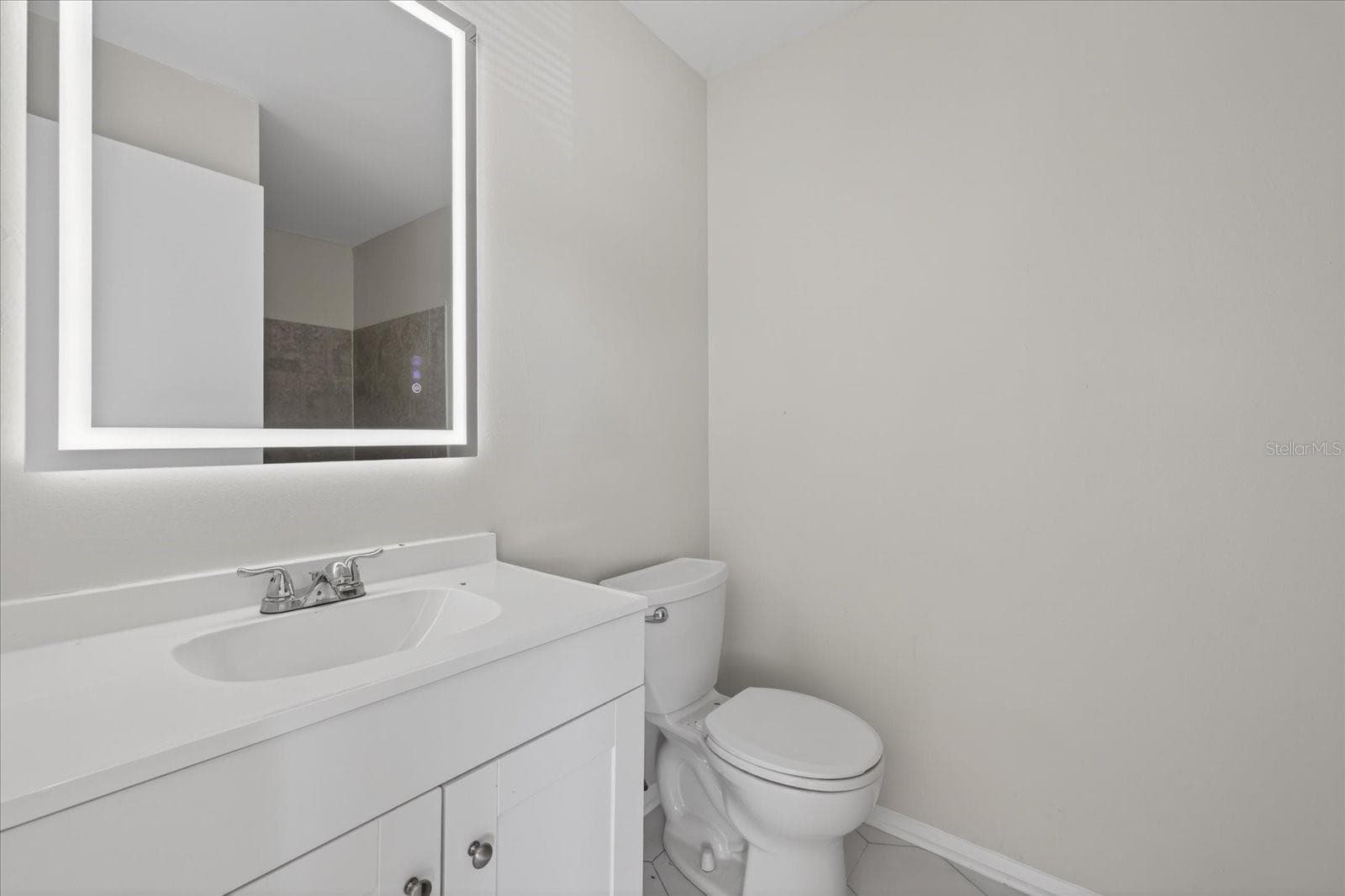 Townhouse at 14024 VILLAGE TERRACE DR, TAMPA, photo 5 of 41
