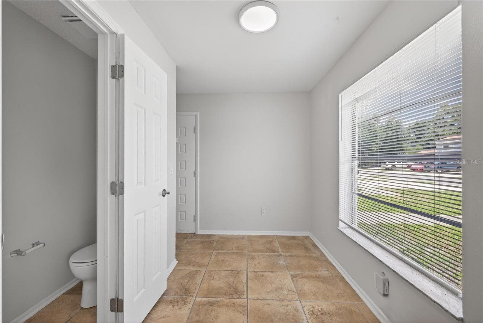 Townhouse at 14024 VILLAGE TERRACE DR, TAMPA, photo 11 of 41