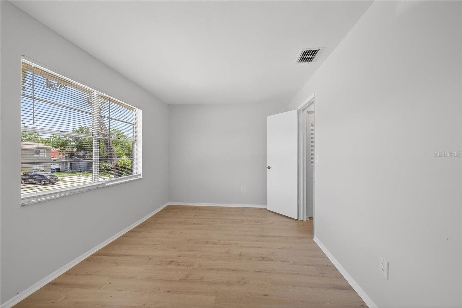 Townhouse at 14024 VILLAGE TERRACE DR, TAMPA, photo 17 of 41
