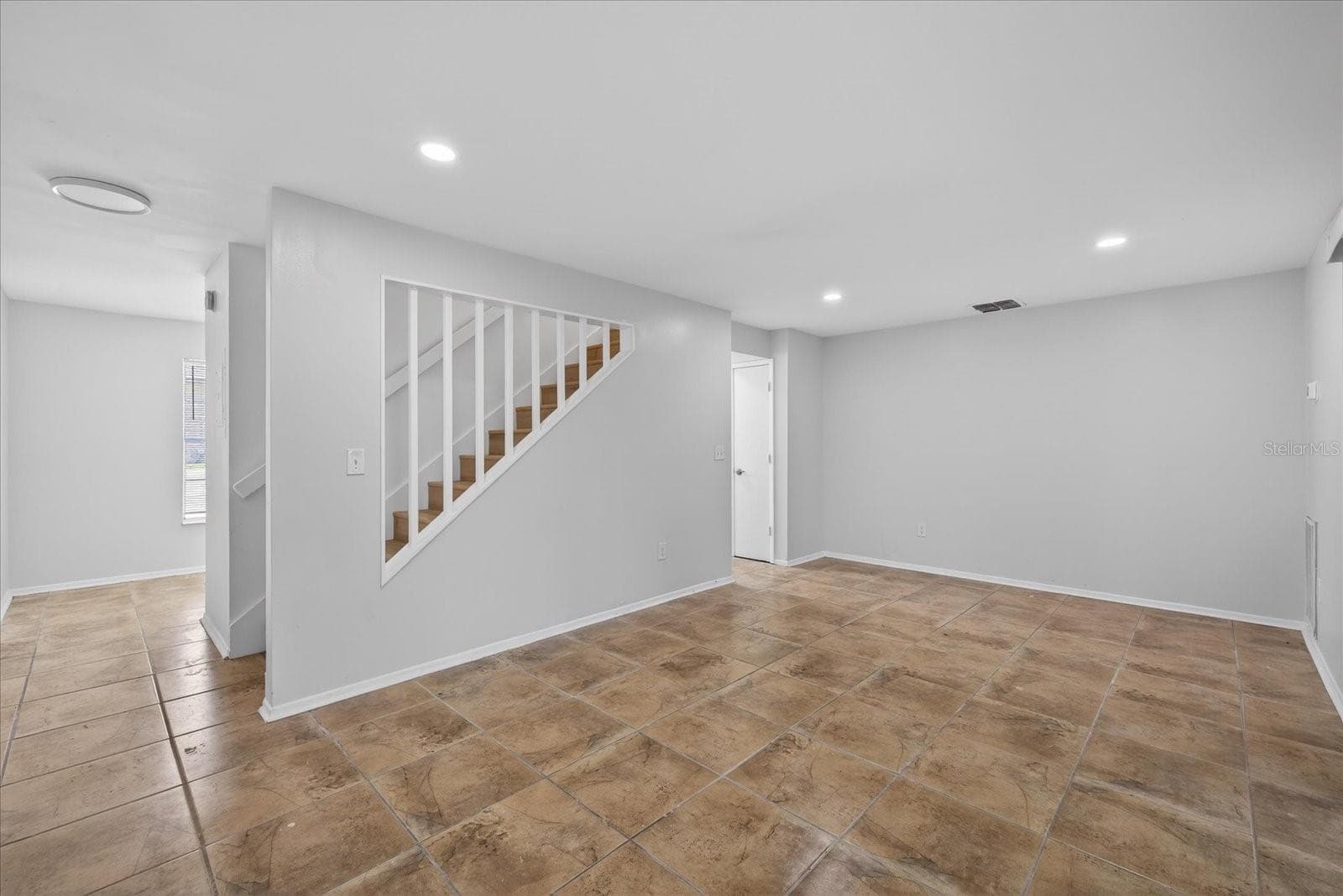 Townhouse at 14024 VILLAGE TERRACE DR, TAMPA, photo 22 of 41