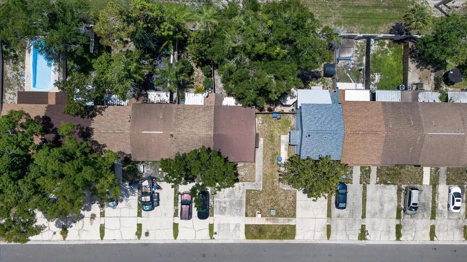 Townhouse at 14024 VILLAGE TERRACE DR, TAMPA, photo 37 of 41