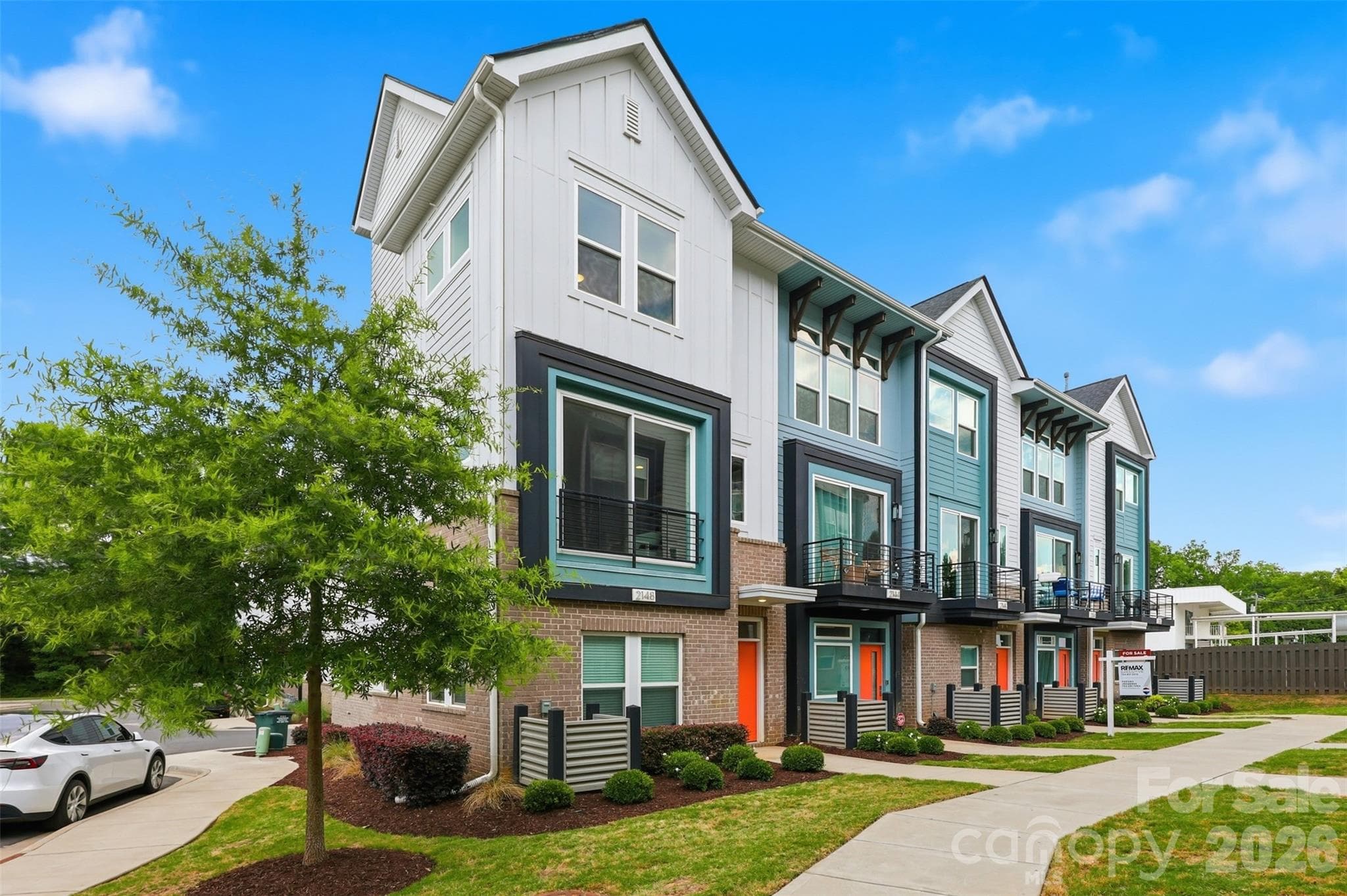 No neighbors to your left with this end unit. - 2148 Electric Lane, Charlotte