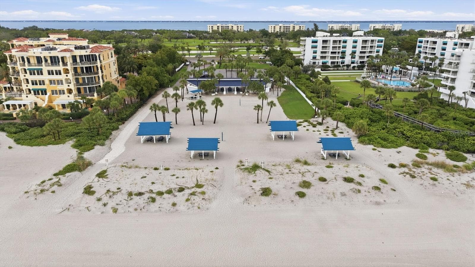 Bay Isles Private Beach Access - 3606 FAIR OAKS PL, LONGBOAT KEY