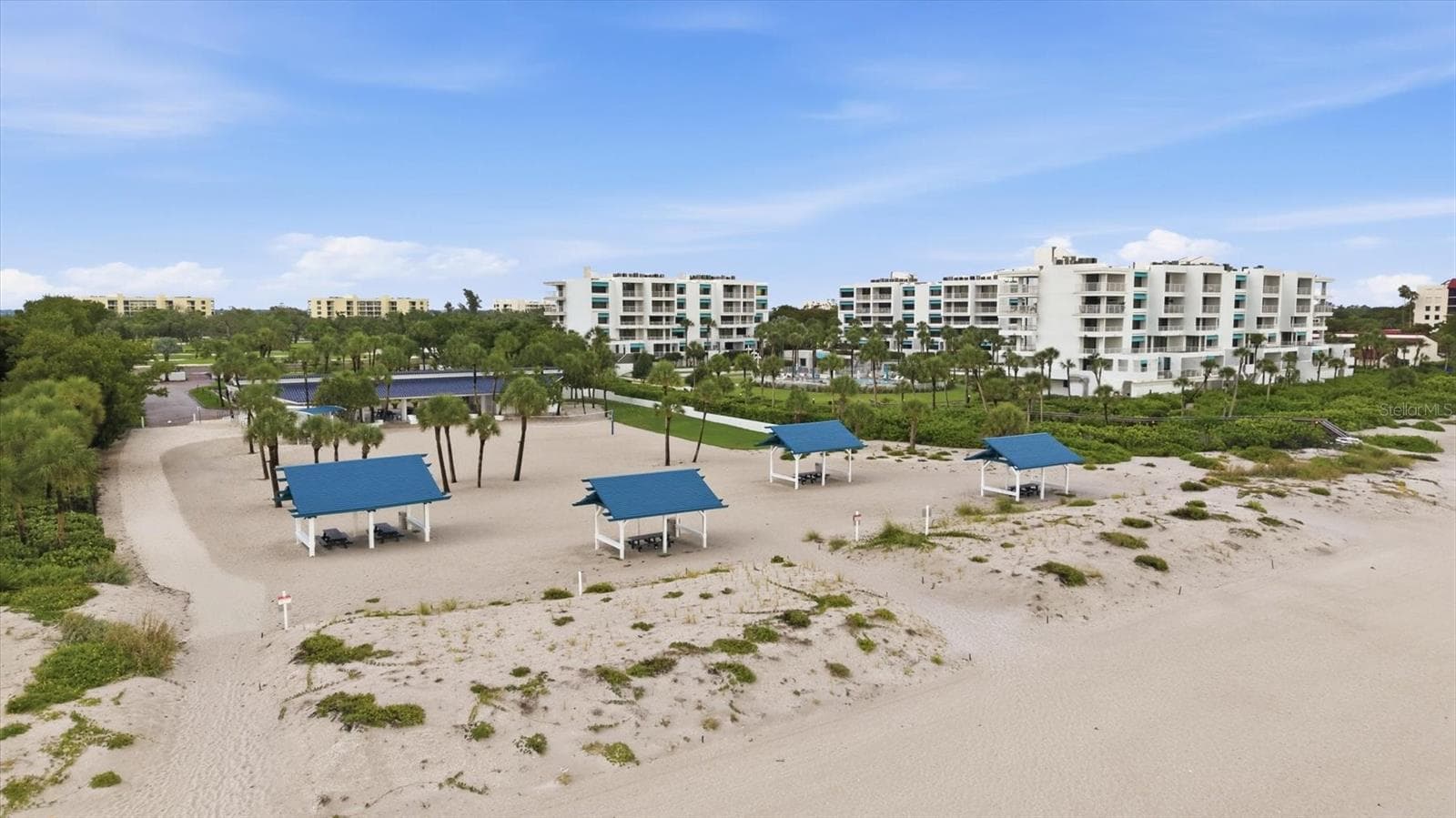 Bay Isles Private Beach Access - 3606 FAIR OAKS PL, LONGBOAT KEY