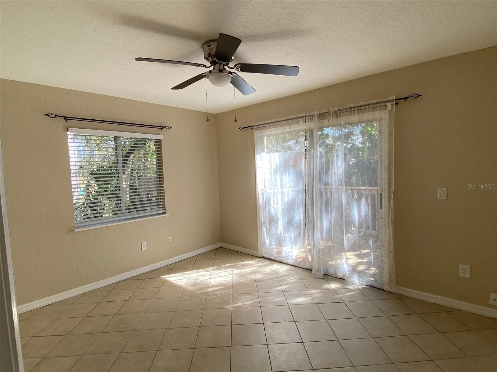 Bedroom - 601 E 2ND AVE, NEW SMYRNA BEACH