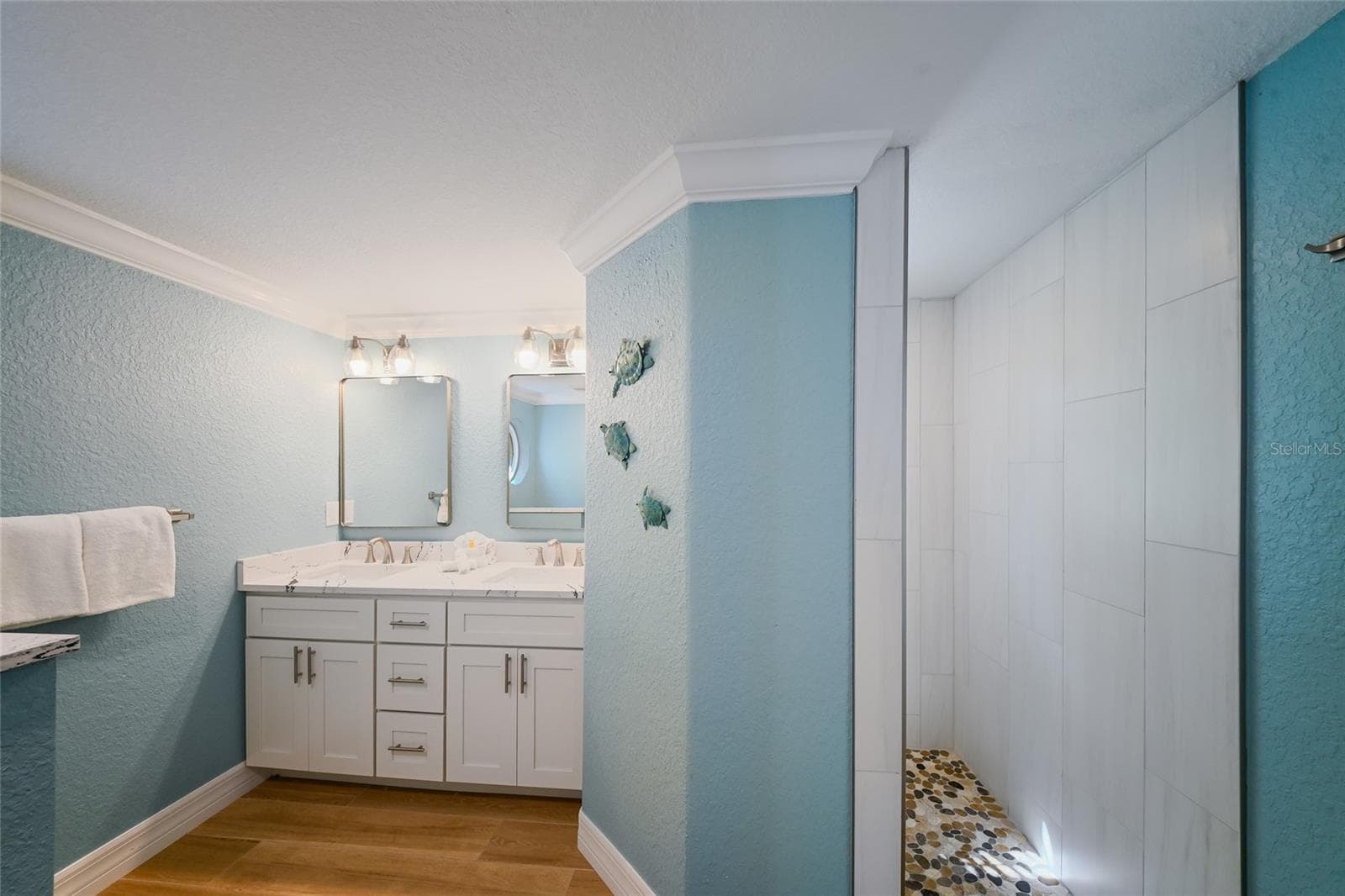 En suite primary bathroom - all is brand new! - 324 64TH ST, HOLMES BEACH