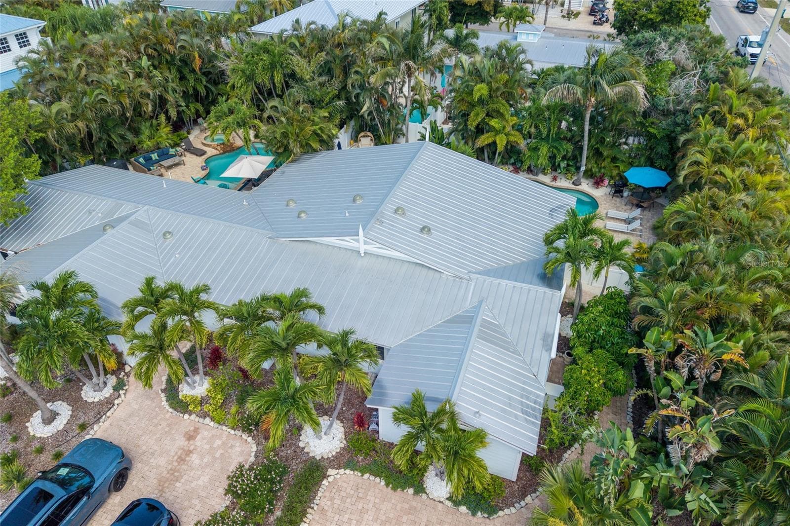 Aerial views of 324 64th St - 324 64TH ST, HOLMES BEACH