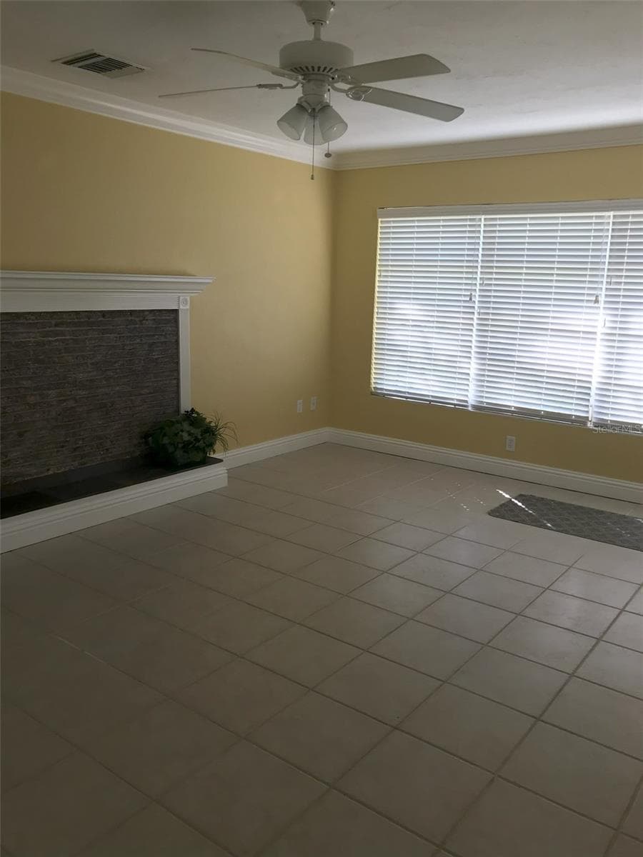 Single Family Residence at 2165 SUNNYSIDE LN, SARASOTA, photo 8 of 30