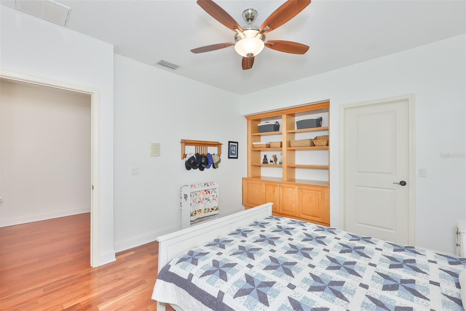 secondary bedroom upstairs - 5318 LOON NEST CT, APOLLO BEACH