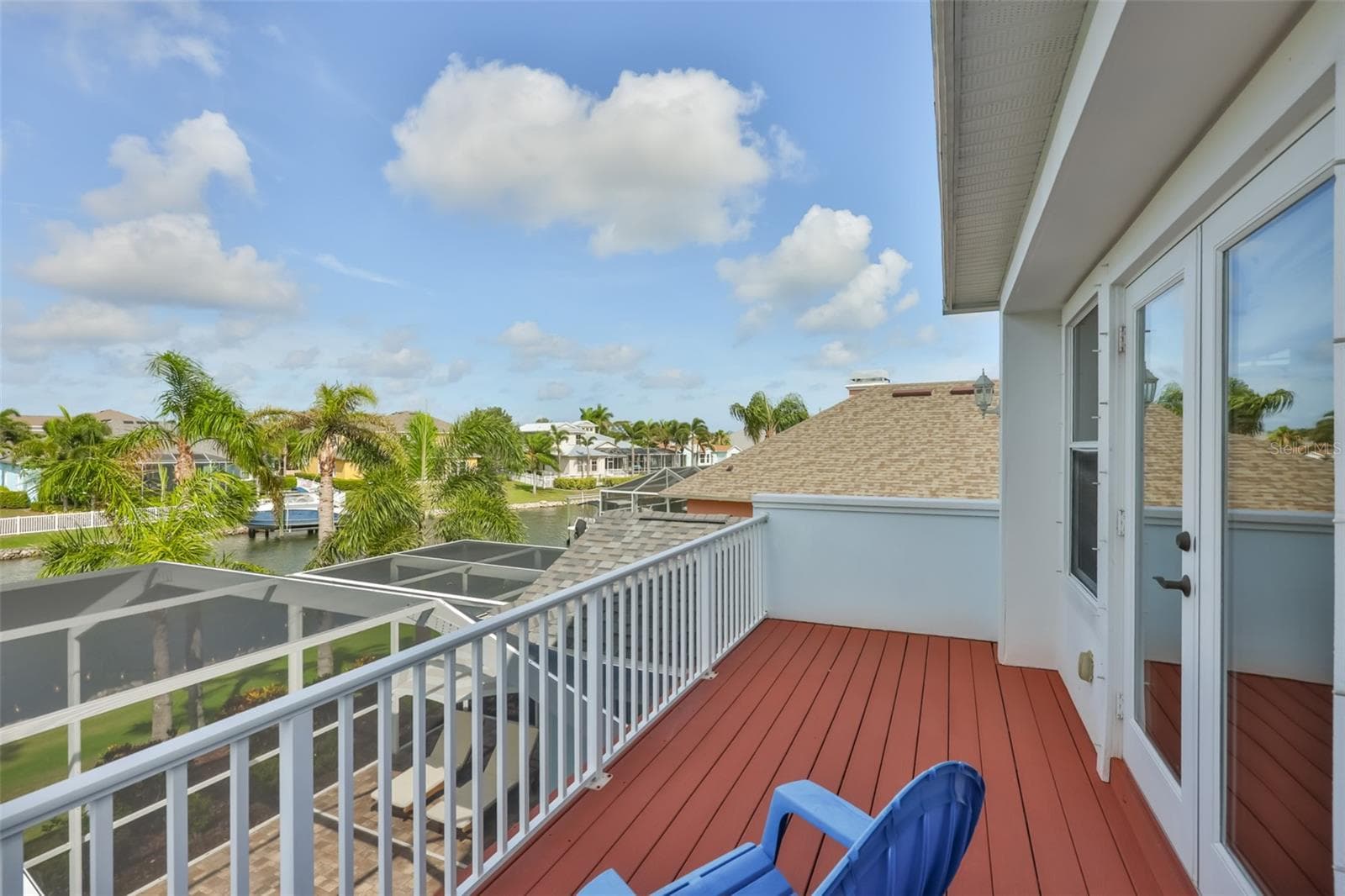 balcony with canal views - 5318 LOON NEST CT, APOLLO BEACH