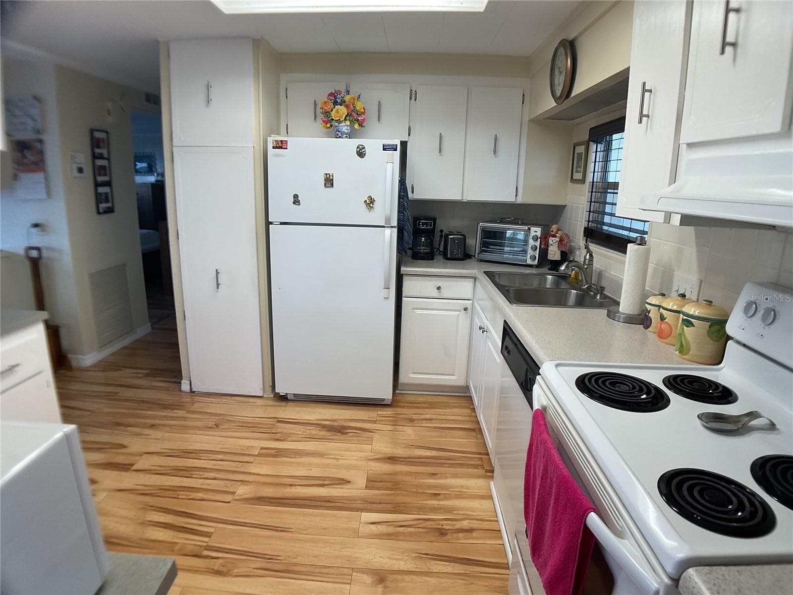 Manufactured Home at 2100 KINGS HWY #98, PORT CHARLOTTE, photo 11 of 100