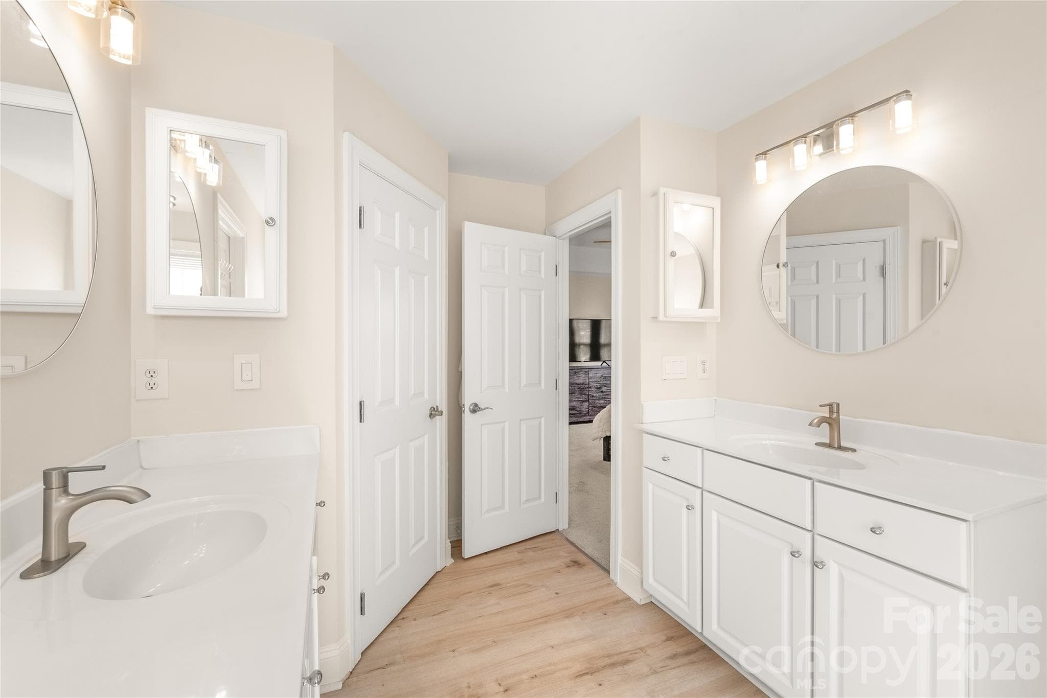 Single Family Residence at 14137 Wild Elm Road, Charlotte, photo 20 of 27