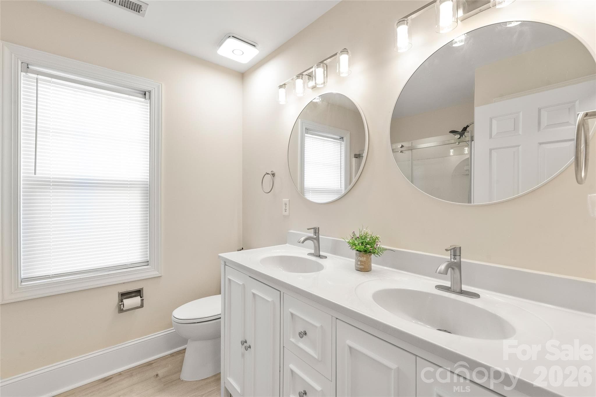 Single Family Residence at 14137 Wild Elm Road, Charlotte, photo 24 of 27