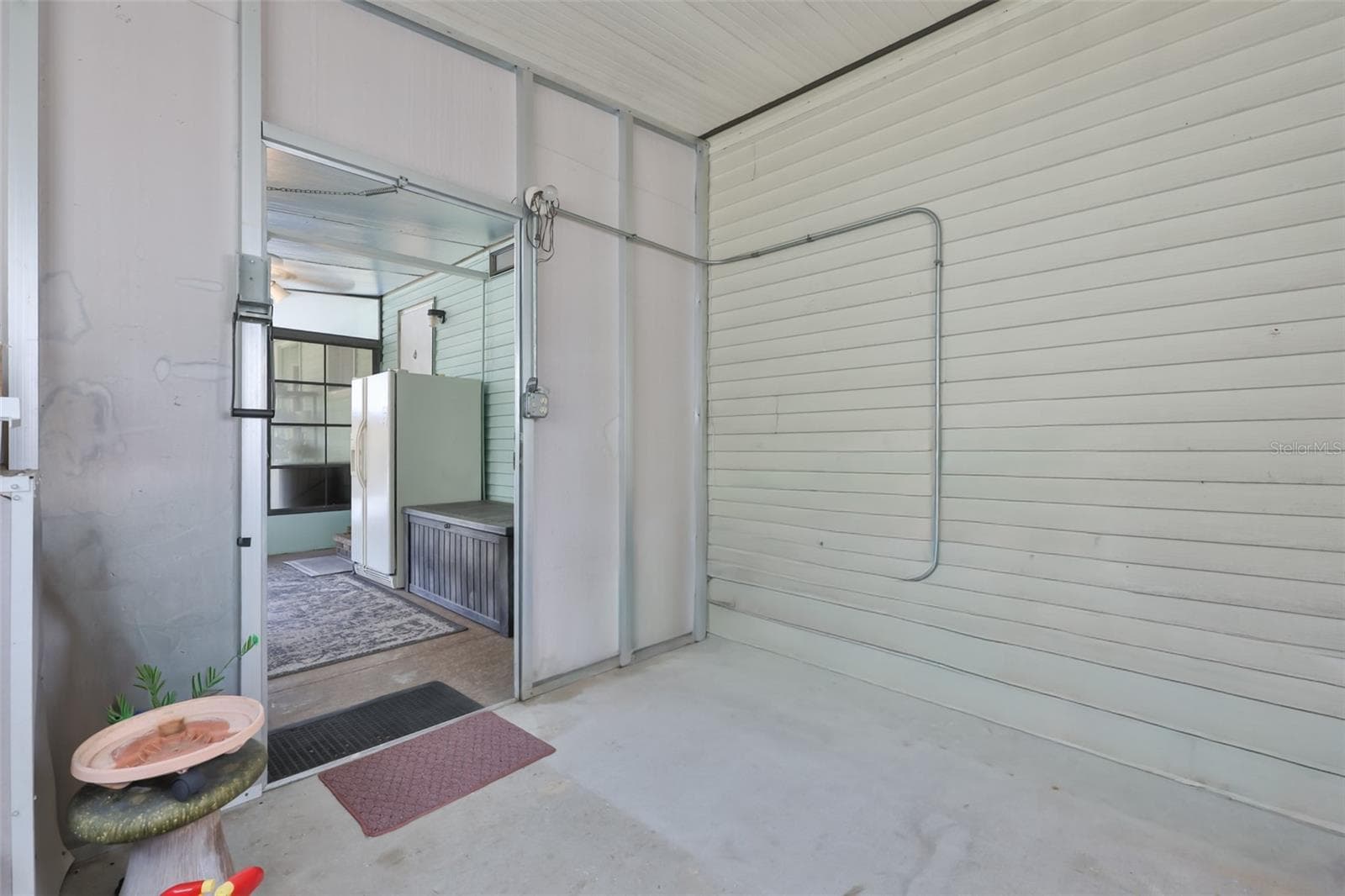 Manufactured Home at 192 S PORT ROYAL LN, APOLLO BEACH, photo 25 of 33