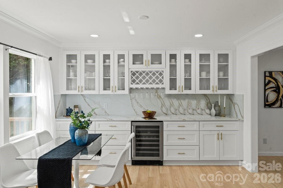 Single Family Residence at Charlotte, photo 8 of 48