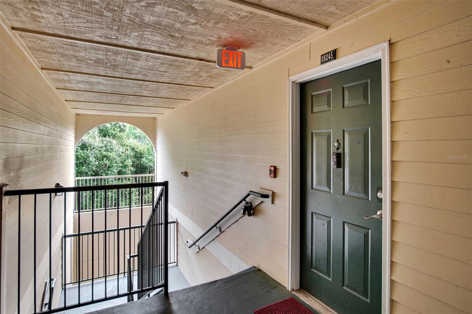 Condominium at 18245 BRIDLE CLUB DR, TAMPA, photo 29 of 33